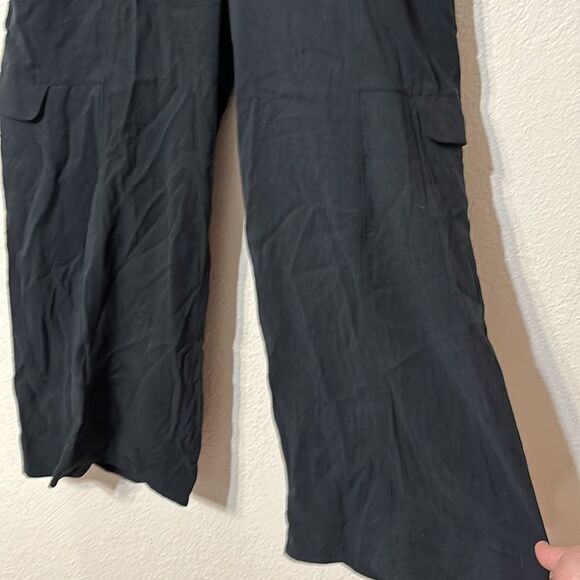 Lululemon Metropolis Maven High Rise Crop Pants Size 4 - Picture 4 of 6